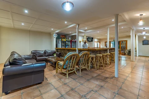 Bar & Lounge | Ramabanta Trading Post