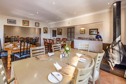 Dining Room | Ramabanta Trading Post