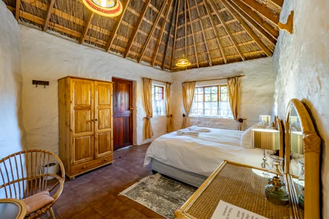 Nala Rondavel Cluster | Ramabanta Trading Post