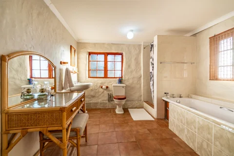 Pula Rondavel Cluster | Ramabanta Trading Post